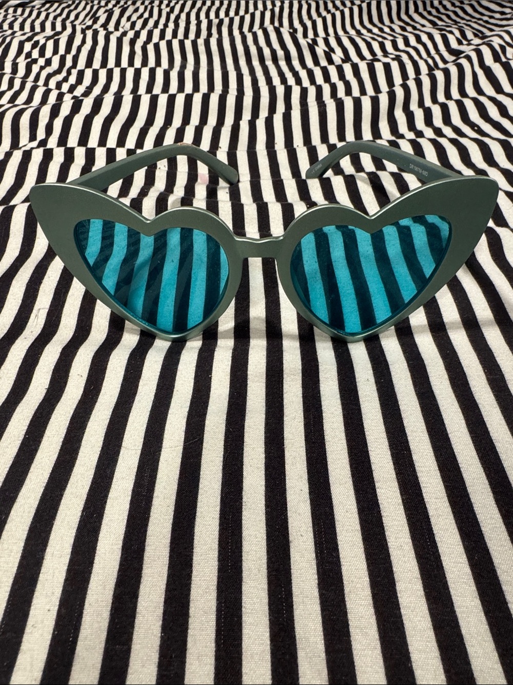Heart-Shaped Sunglasses in Teal for Women